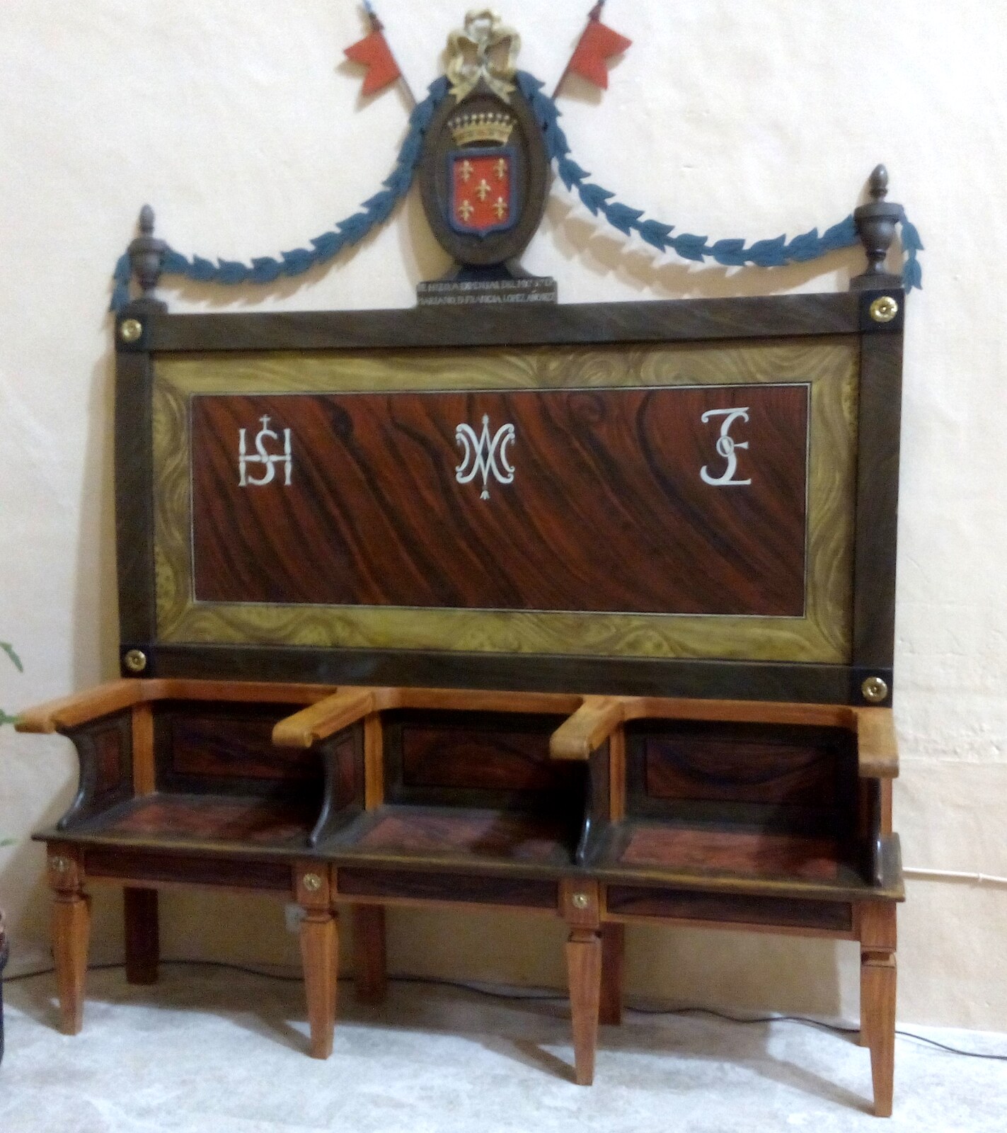 Restauración de artes decorativas — Balder Arte y Restauración, Zaragoza